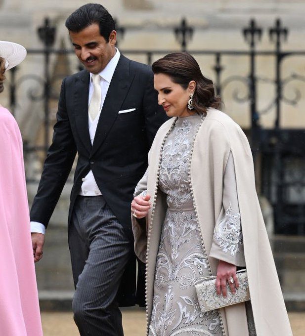 أمير قطر وزوجته في حفل تتويج الملك تشارلز
