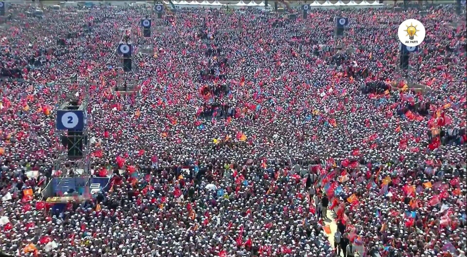 تجمع بشري مهول دعما لأردوغان في إسطنبول