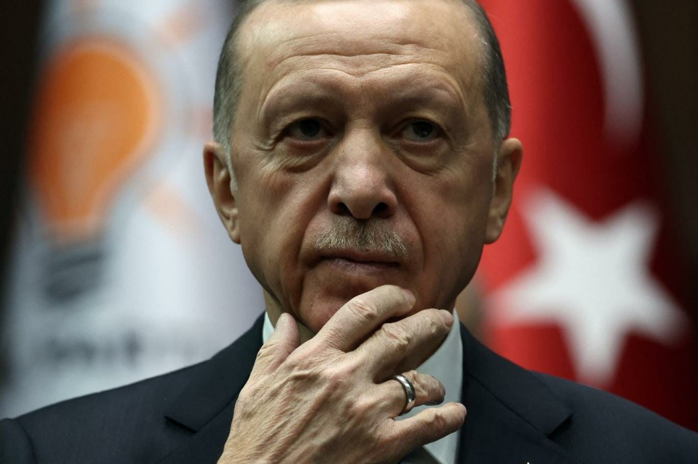 قناة العربية تهاجم أردوغان watanserb.com