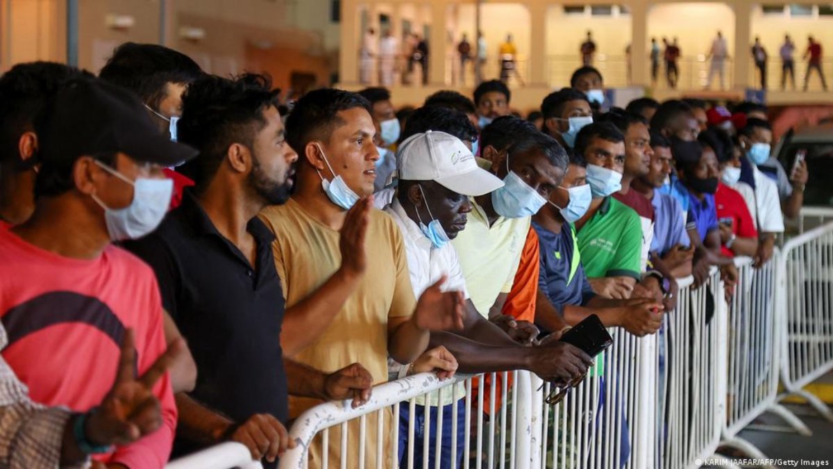 العمال البنغاليين في الإمارات watanserb.com