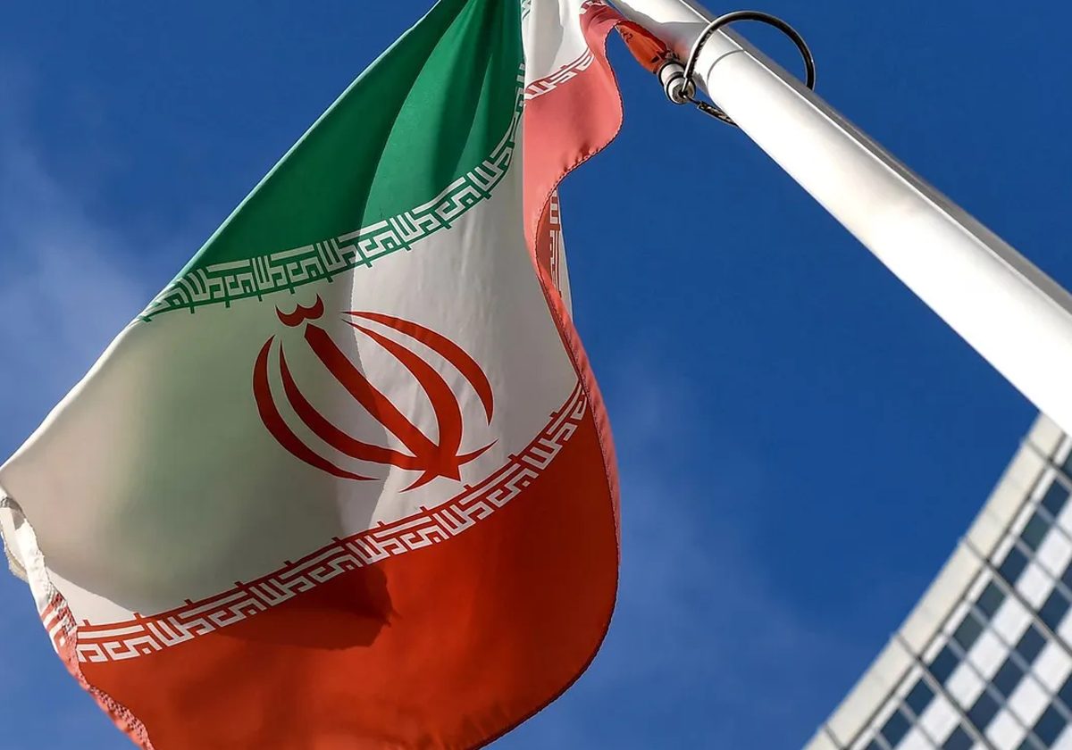 أكسيوس: الولايات المتحدة وإيران أجريا مباحثات في سلطنة عُمان!