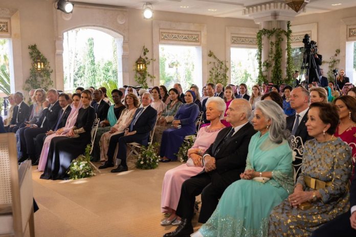الحضور في زفاف الأمير الحسين 