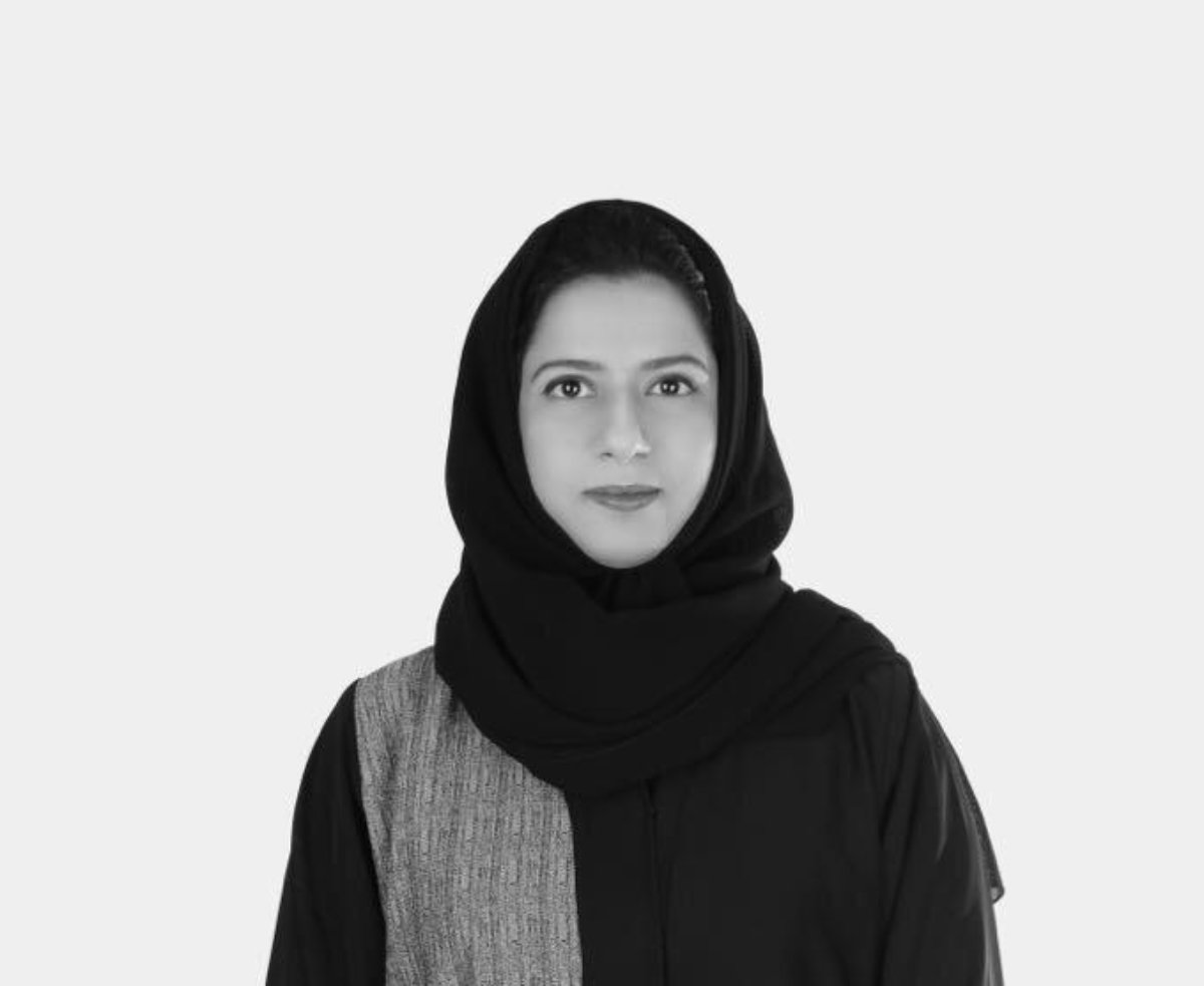 الكاتبة العمانية فاطمة بنت ناصر