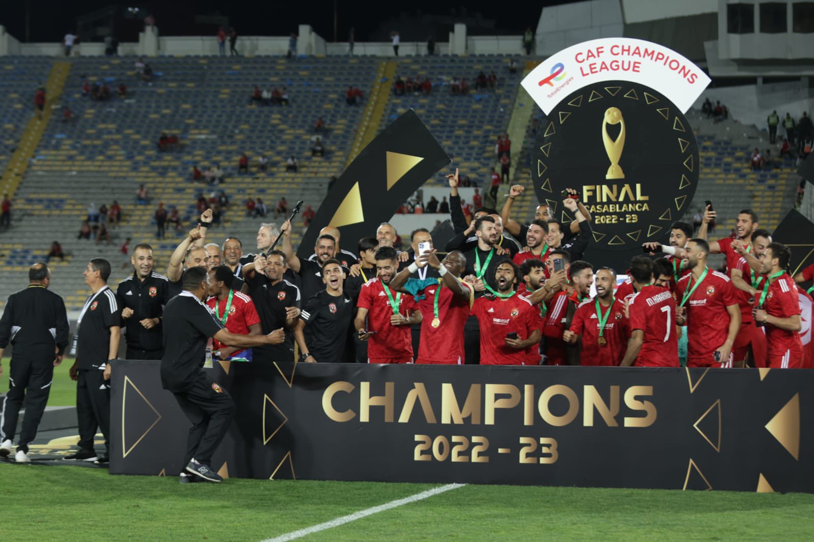 تتويج الأهلي المصري بدوري أبطال أفريقيا