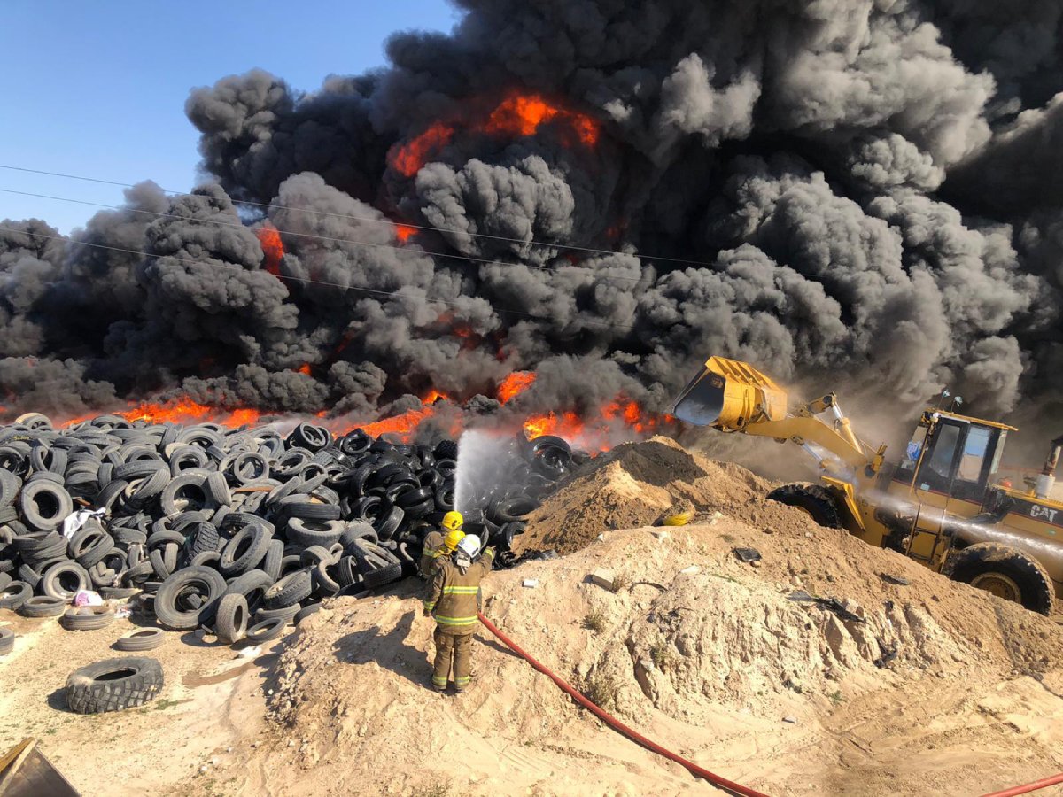حرق الإطارات في الكويت