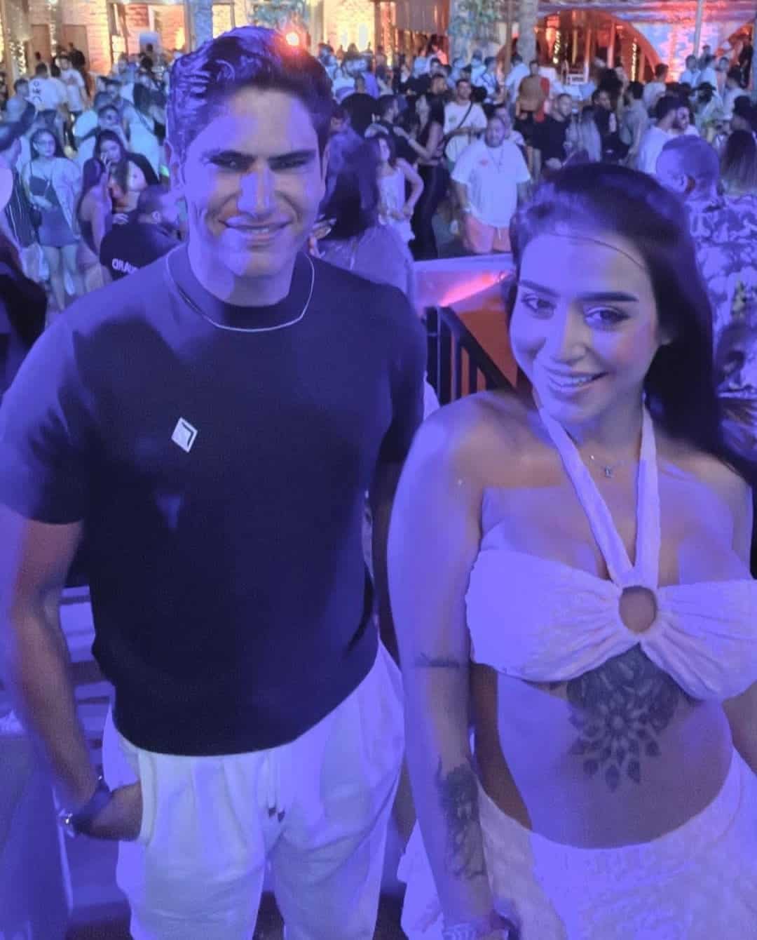 مدربة اللياقة وأحمد أبو هشيمة 