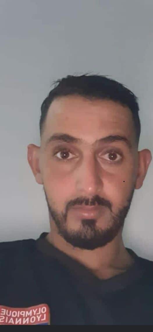 المواطن التونسي عز الدين حمدي