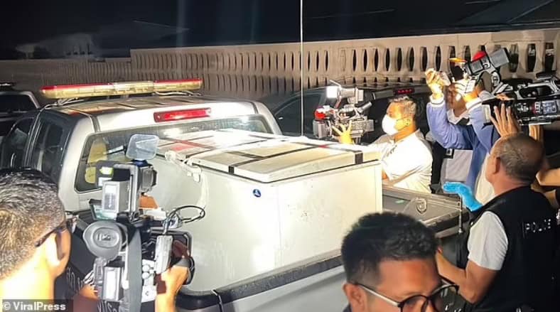 الثلاجة التي عثر بداخلها على الجثة مقطعة