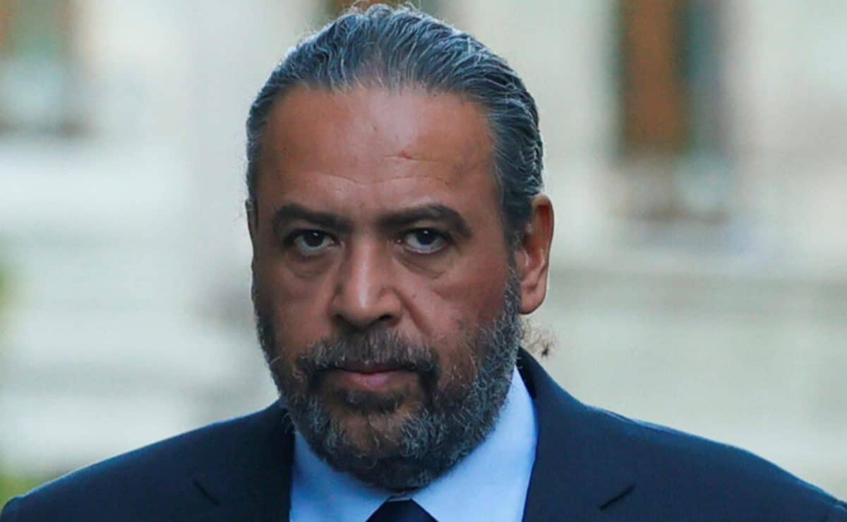 صانع الملوك.. من هو أحمد الفهد الصباح الذي عاقبته اللجنة الأولمبية الدولية وتخشى تأثيره؟