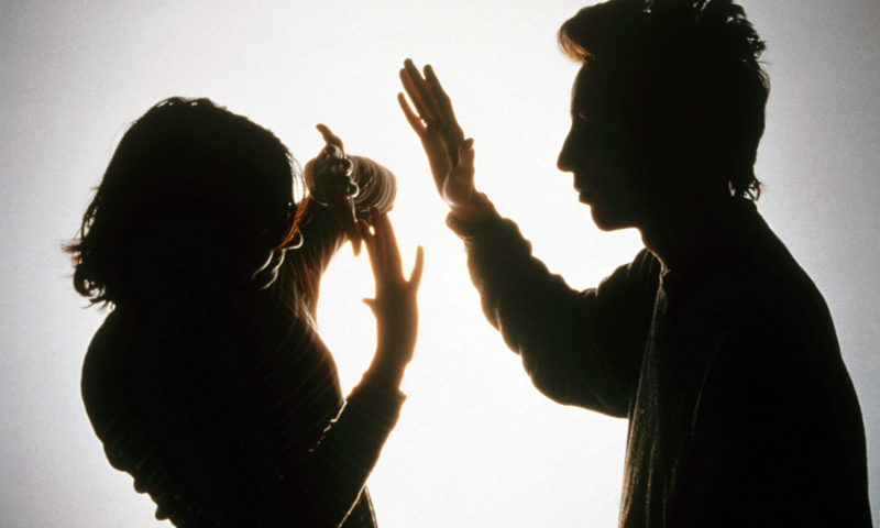 العنف الأسري في عمان 