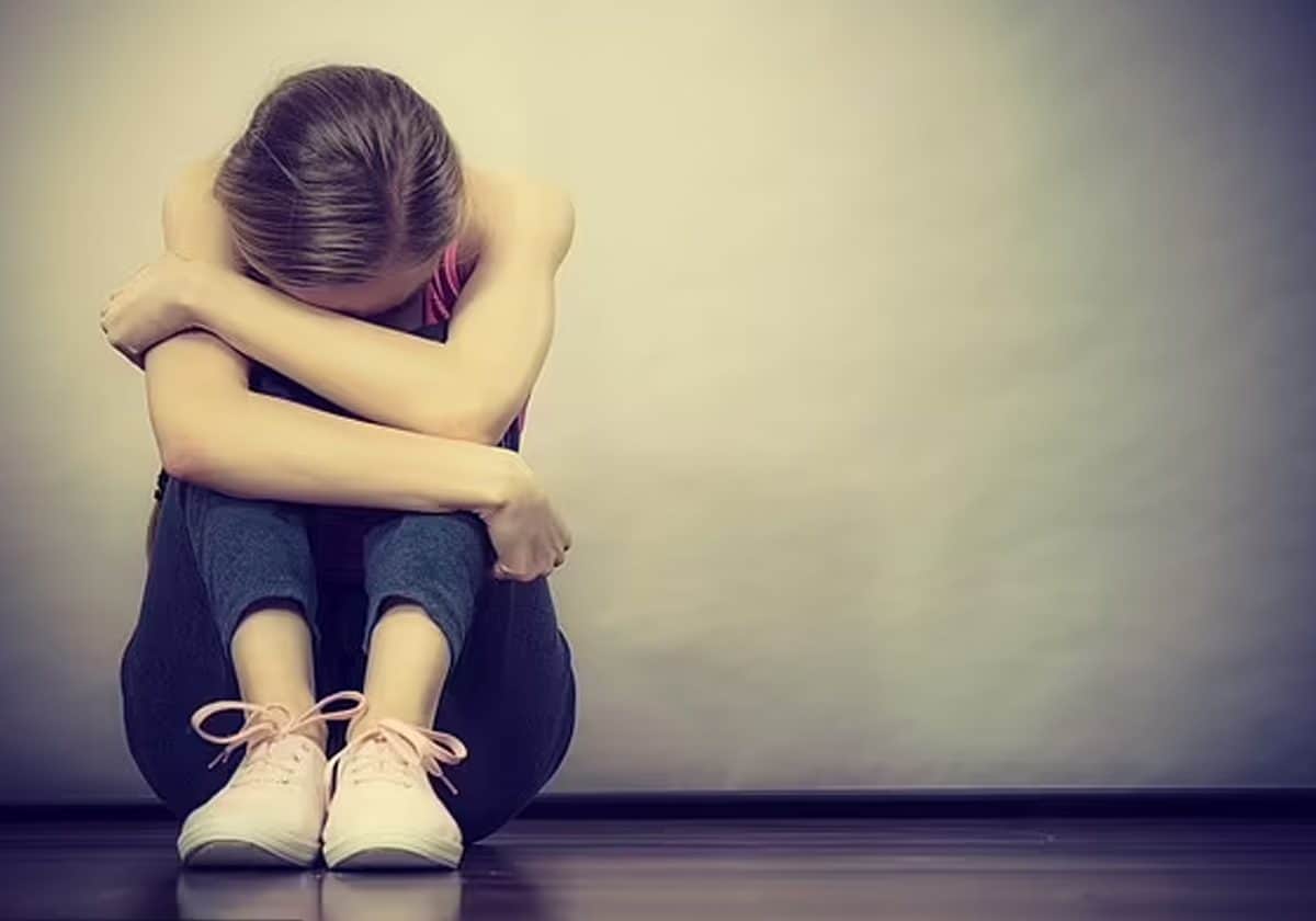 لاعب في الدوري الإنجليزي اغتصب فتاة وصور الاعتداء عليها ووزع الفيديو على أصدقائه!