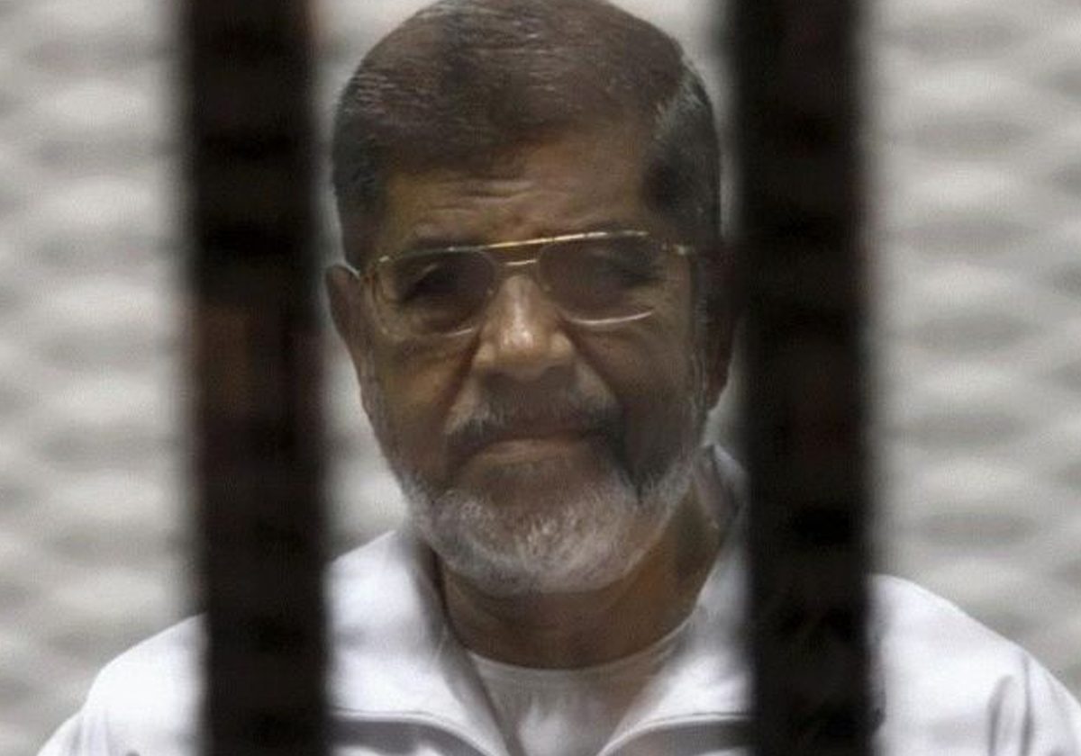 وثائق مسربة: رويترز عملت كقناة للخارجية البريطانية للإطاحة بـ مرسي وتعظيم السيسي