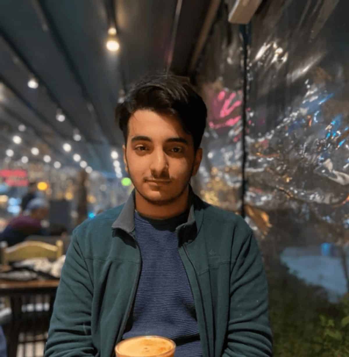 نجل مصطفى كسادار