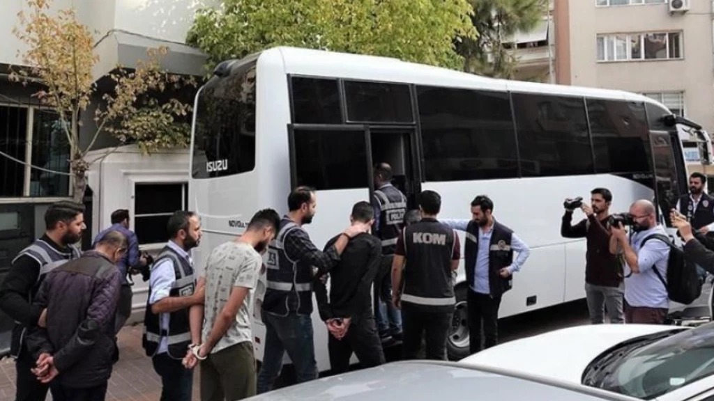 اعتقالات تعسفية لسوريين في تركيا 