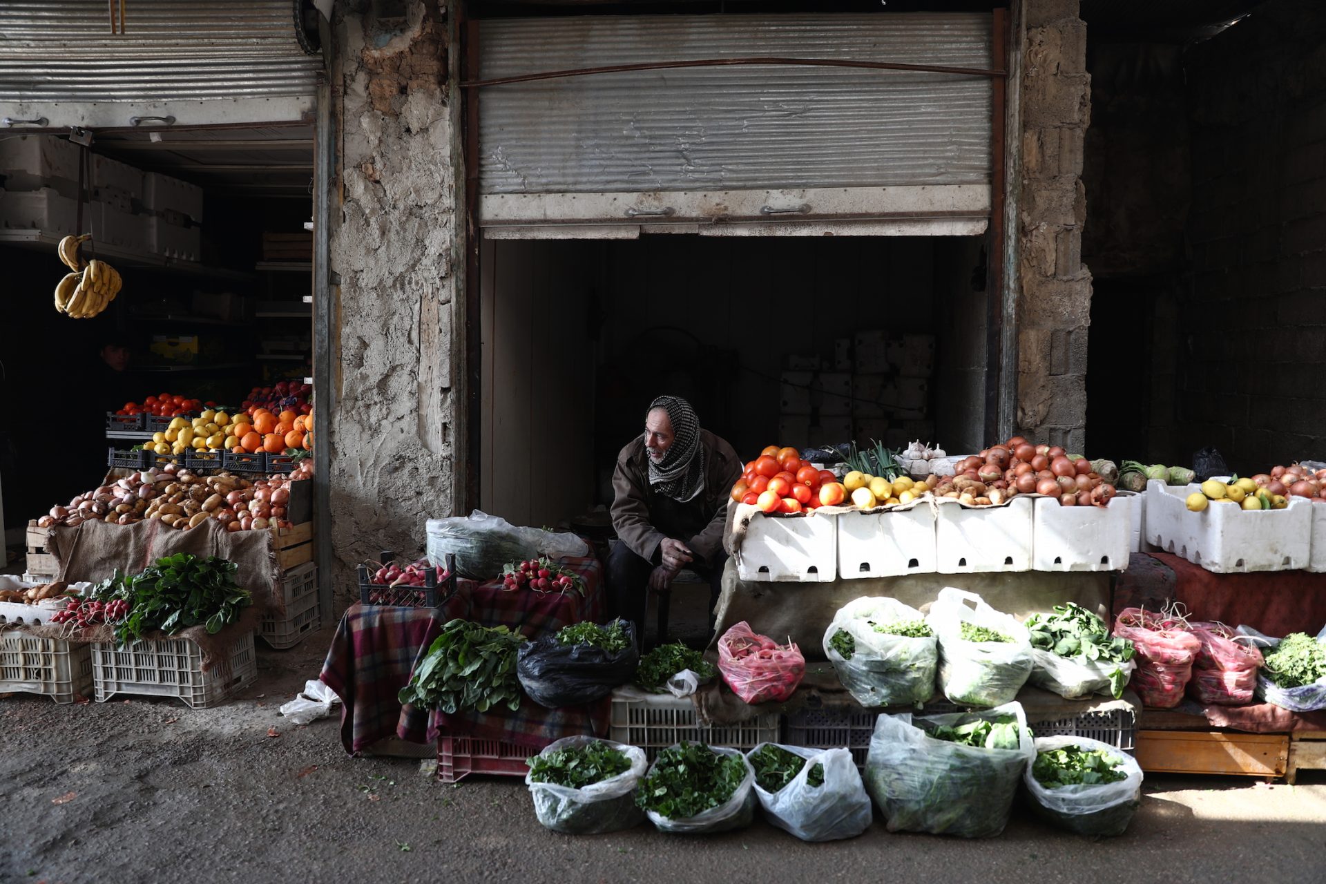 الاوضاع المعيشية الصعبة في سوريا