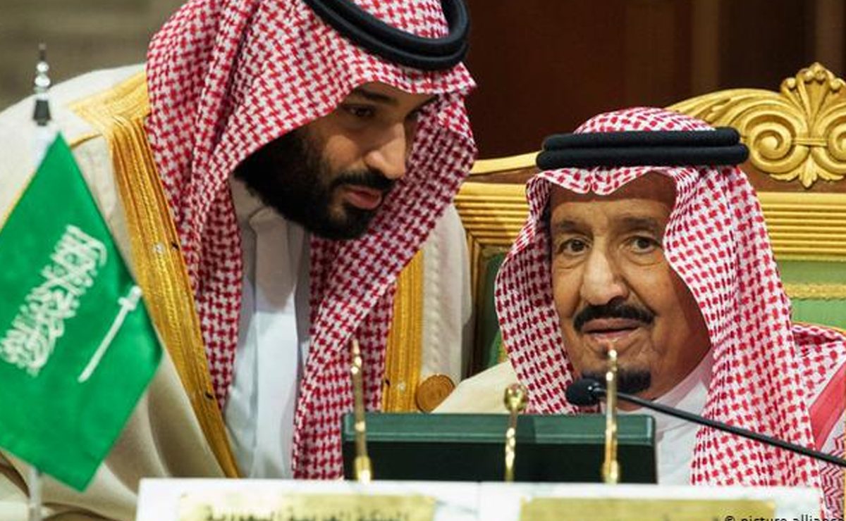 ضابط سعودي منشق يفجر صدمة: الملك سلمان أوصى بعزل ابنه محمد من ولاية العهد