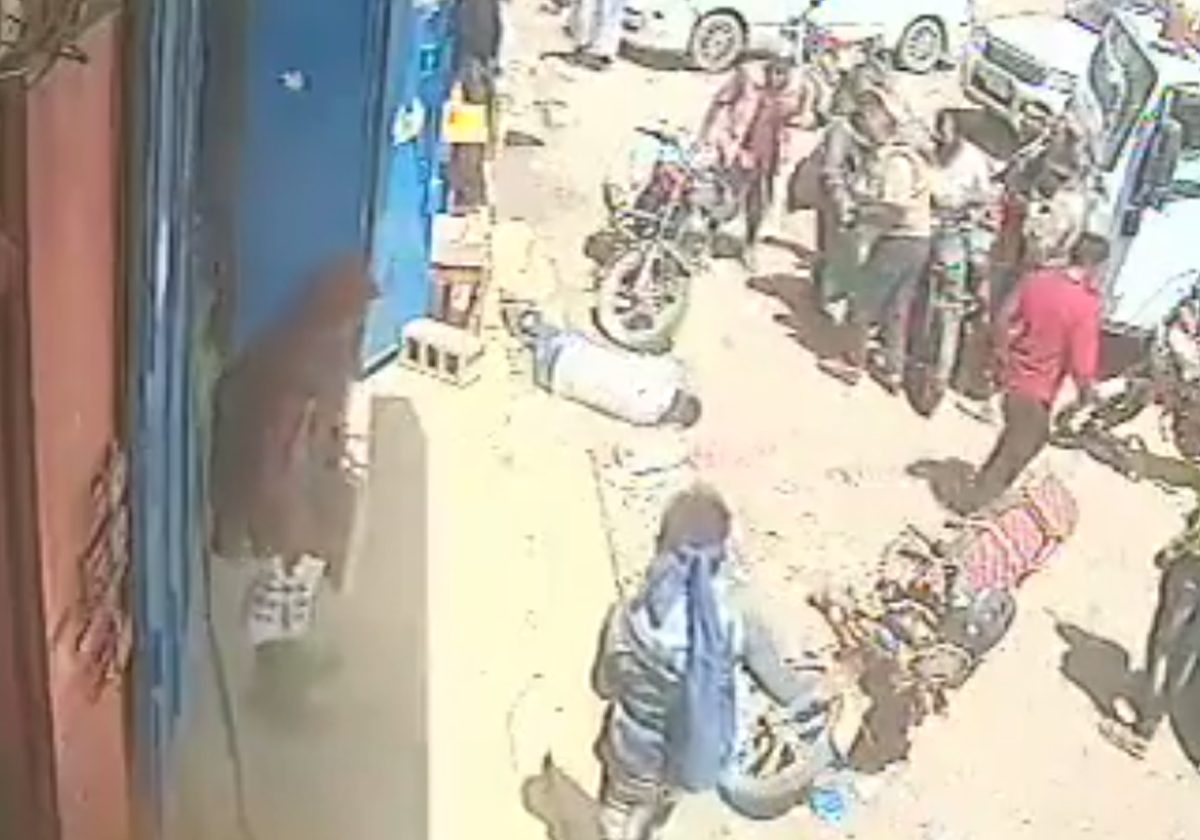 اليمن.. فيديو مفزع لجريمة قتل ارتكبها مسلح موال للإمارات من المسافة صفر