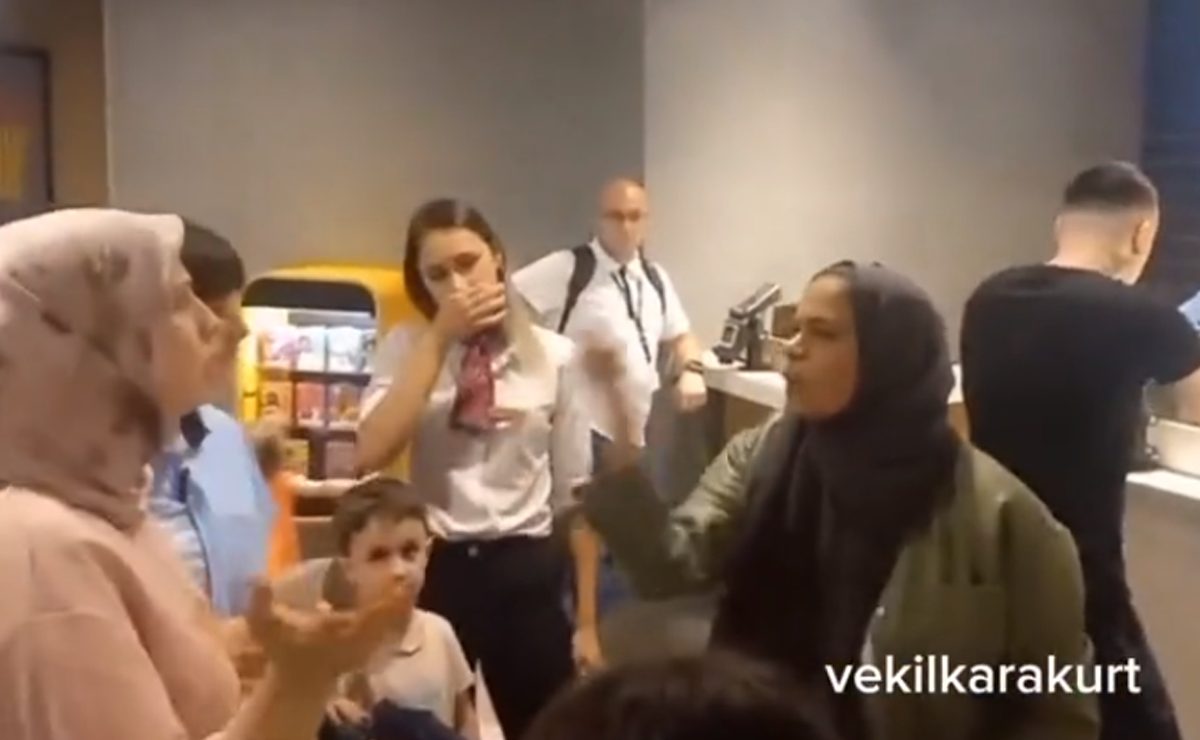 ما فعلته سيدة خليجية في تركيا حديث الأتراك والعرب.. فيديو فجر الجدل