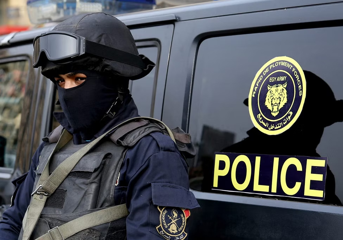 بعد حادثة المنيا.. ضابط مصري يقتل مواطن بعد تعذيبه في القاهرة