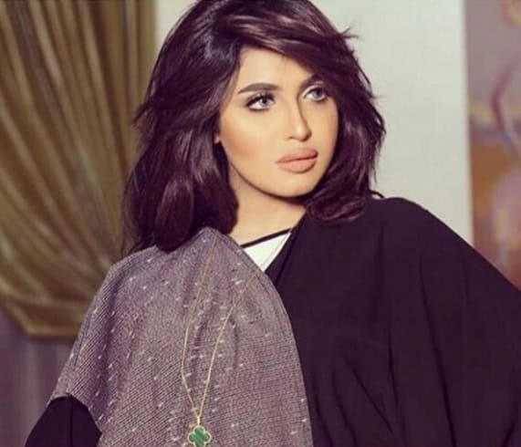 عارضة الأزياء المغربية أحلام البيريني