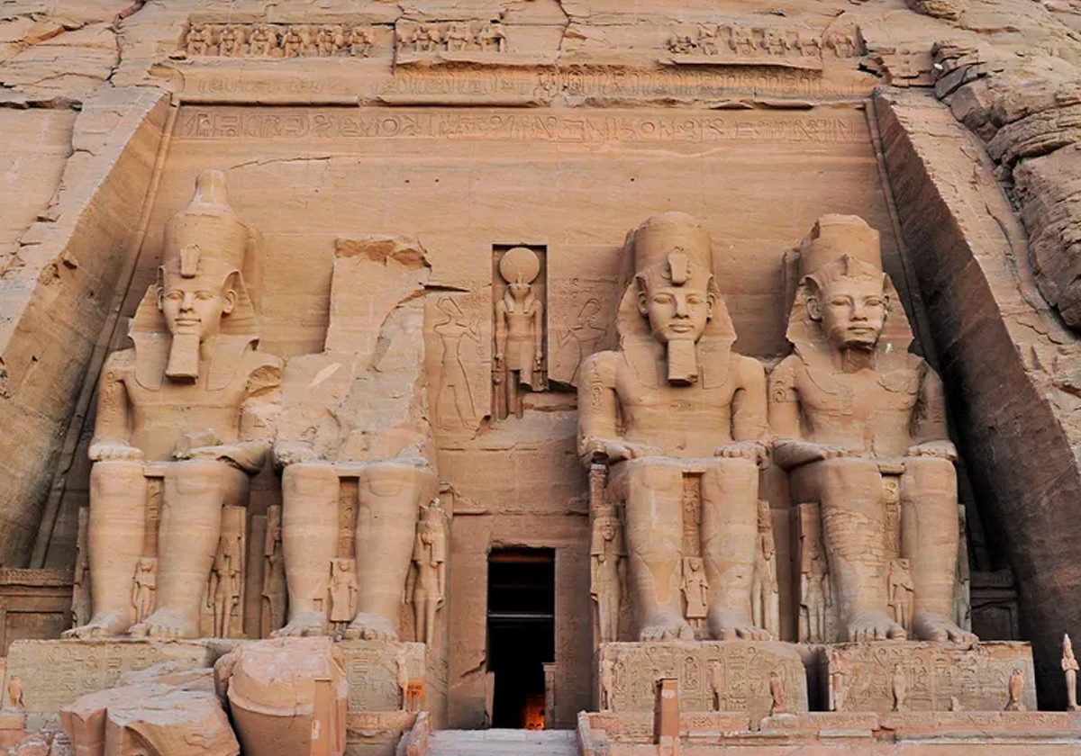 تقرير صادم يكشف حالات زواج الأشقاء بين الملوك المصريين القدماء.. ظاهرة لها ما يفسرها