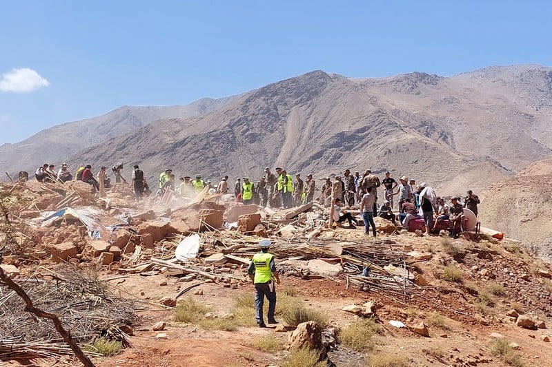 تصعّب طبيعة المناطق التي ضربها الزلزال في المغرب عمل فرق الإنقاذ