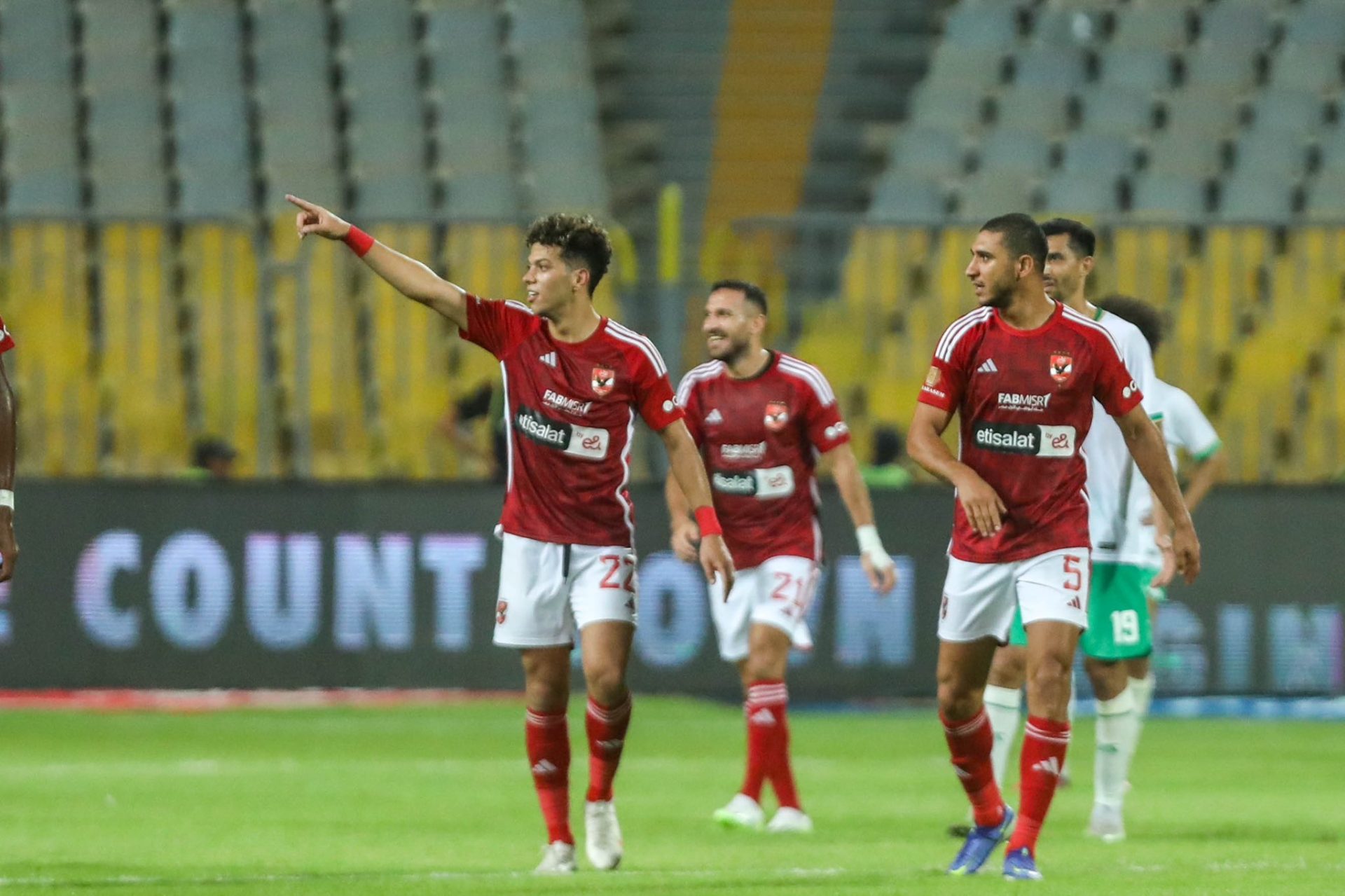 الأهلي يضرب المصري البورسعيدي بالرباعية في افتتاح منافسات الدوري الممتاز (شاهد)