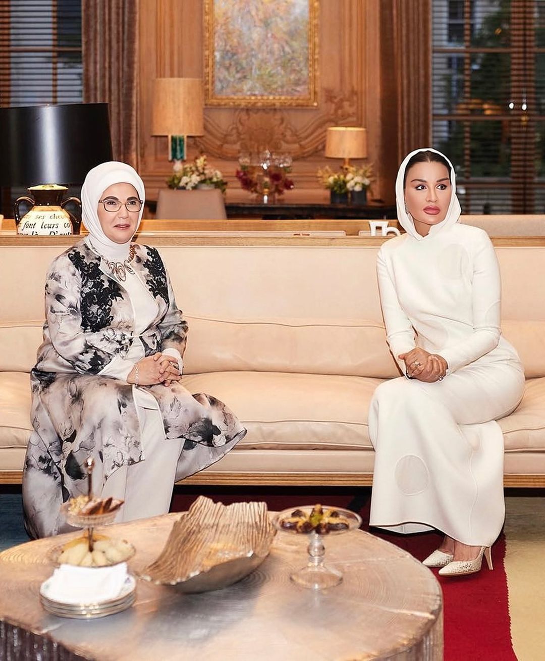 الشيخة موزا