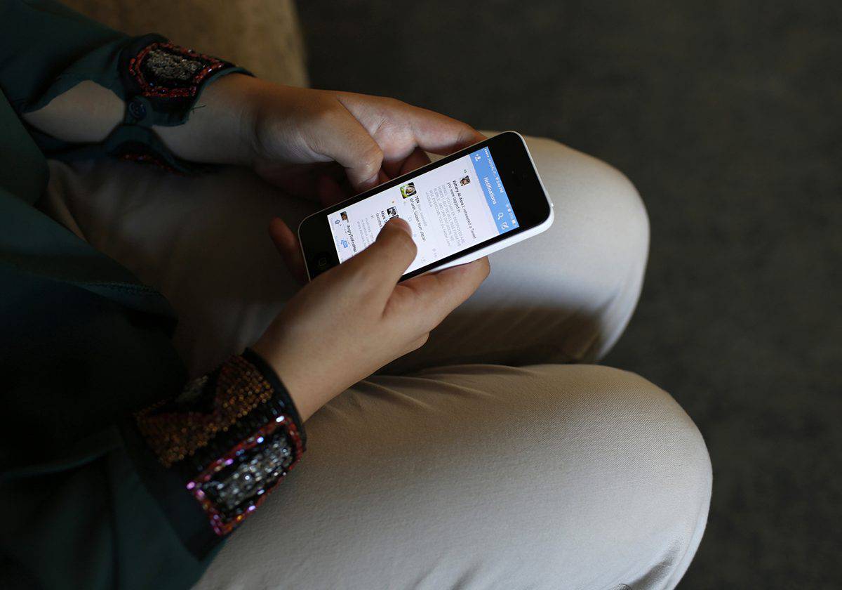 "دولة بوليسية جديدة".. الكويت تتجه لحظر مكالمات الواتساب لتسهيل التنصت على المواطنين (فيديو)