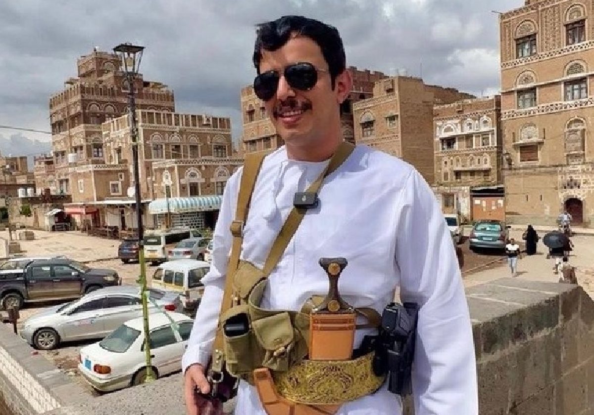 ليس مختطفا.. مفاجأة بشأن الرحالة حارث الشريقي كشفها سفير اليمن بالسلطنة