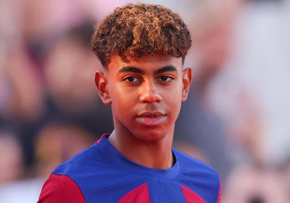 بعد رفضه تمثيل المغرب.. لامين يامال مرشح لجائزة الفتى الذهبي