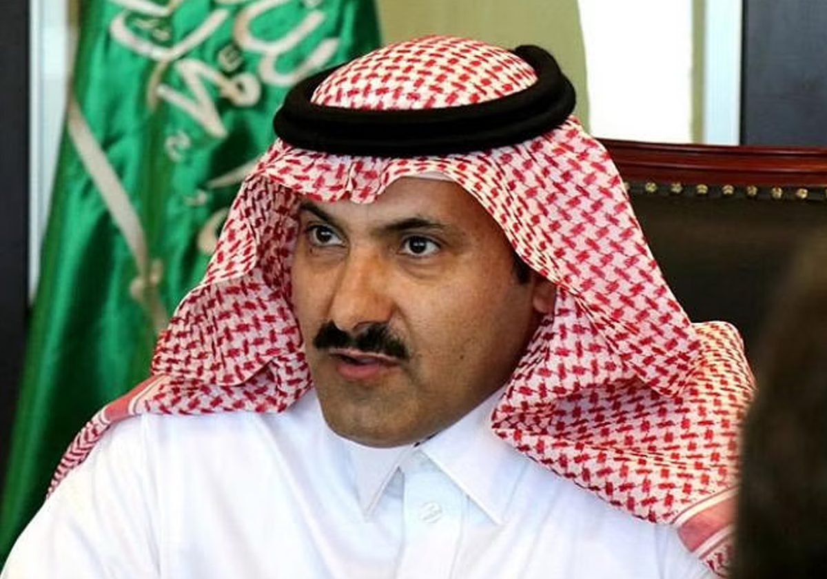 إعلام يمني يفجر قنبلة: السفير السعودي يخالف تعليمات ابن سلمان ويعمل مع الإمارات