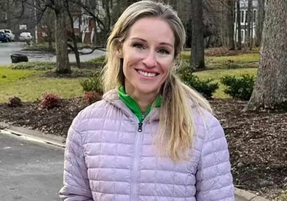 فضيحة جنسية للمرشحة الديمقراطية سوزانا جيبسون .. صورت ونشرت الفيديو! (شاهد)