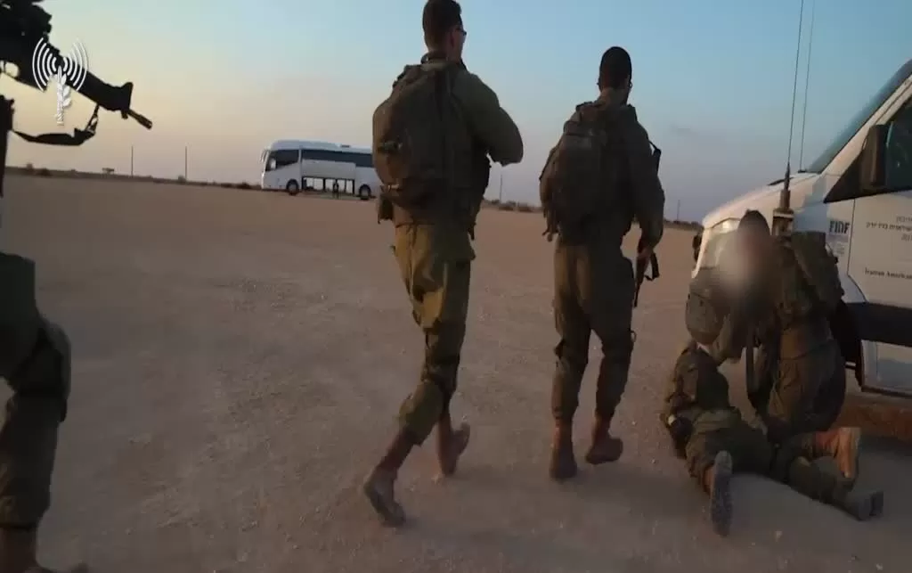 هروب جنود الاحتلال مع انطلاق صفارات الإنذار