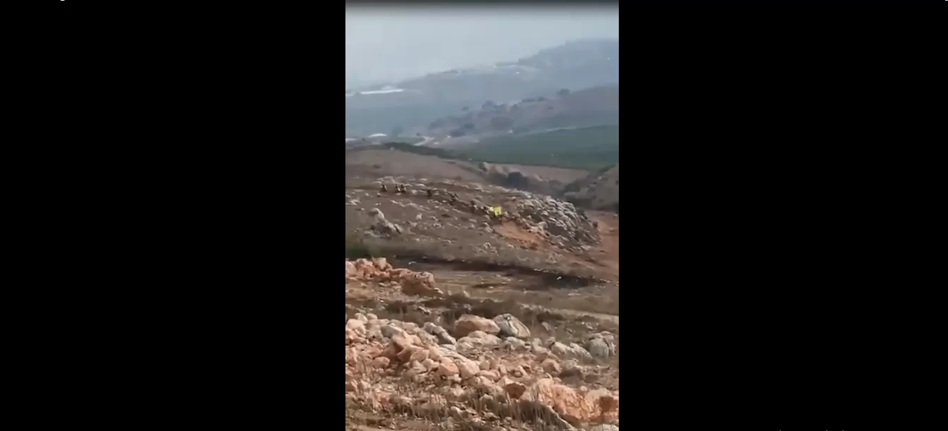 عناصر حزب الله تنتشر على الحدود مع إسرائيل