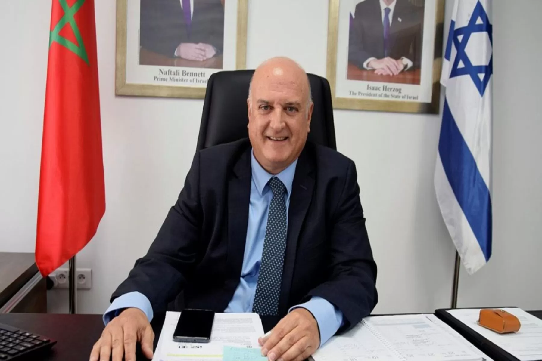 هل سحبت إسرائيل مدير مكتب اتصالها في المغرب أم اعتبرته الرباط غير مرغوب فيه؟