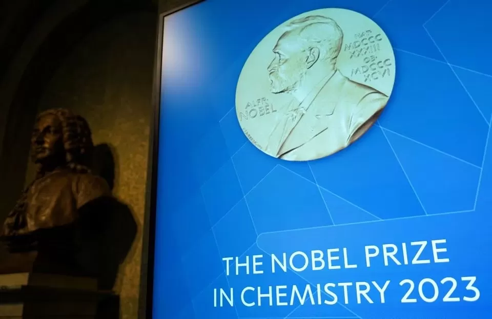 نوبل للكيمياء تحتل المركز الثالث في أهميتها