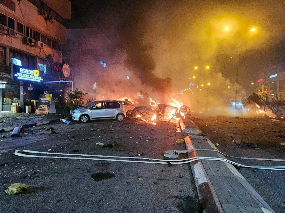 سقوط صواريخ في كريات شمونة