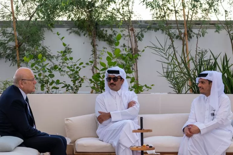 أمير قطر ورئيس وزرائه محمد بن عبد الرحمن مع رئيس الوزير اللبناني