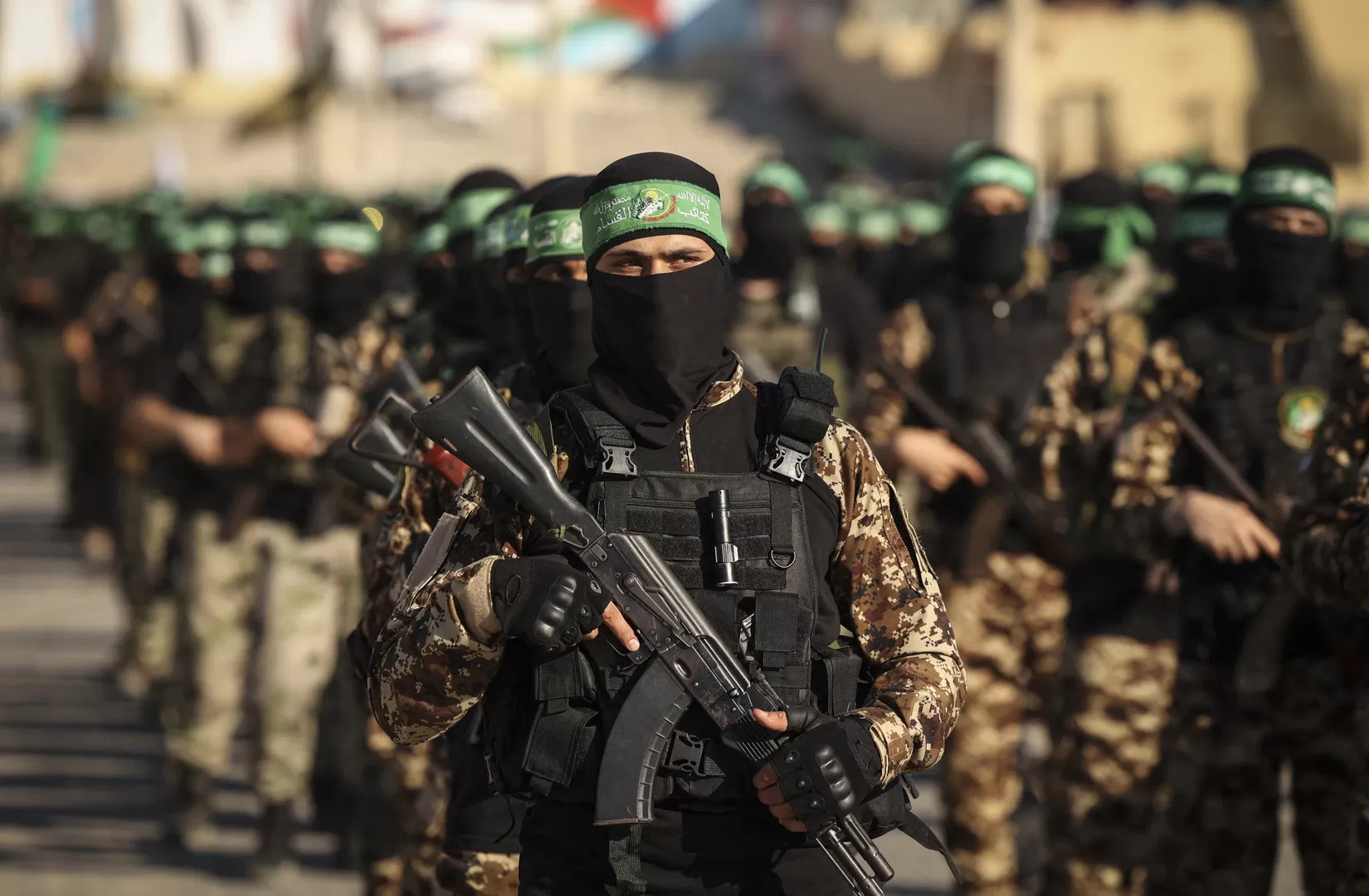 دمج حماس بالسلطة الفلسطينية
