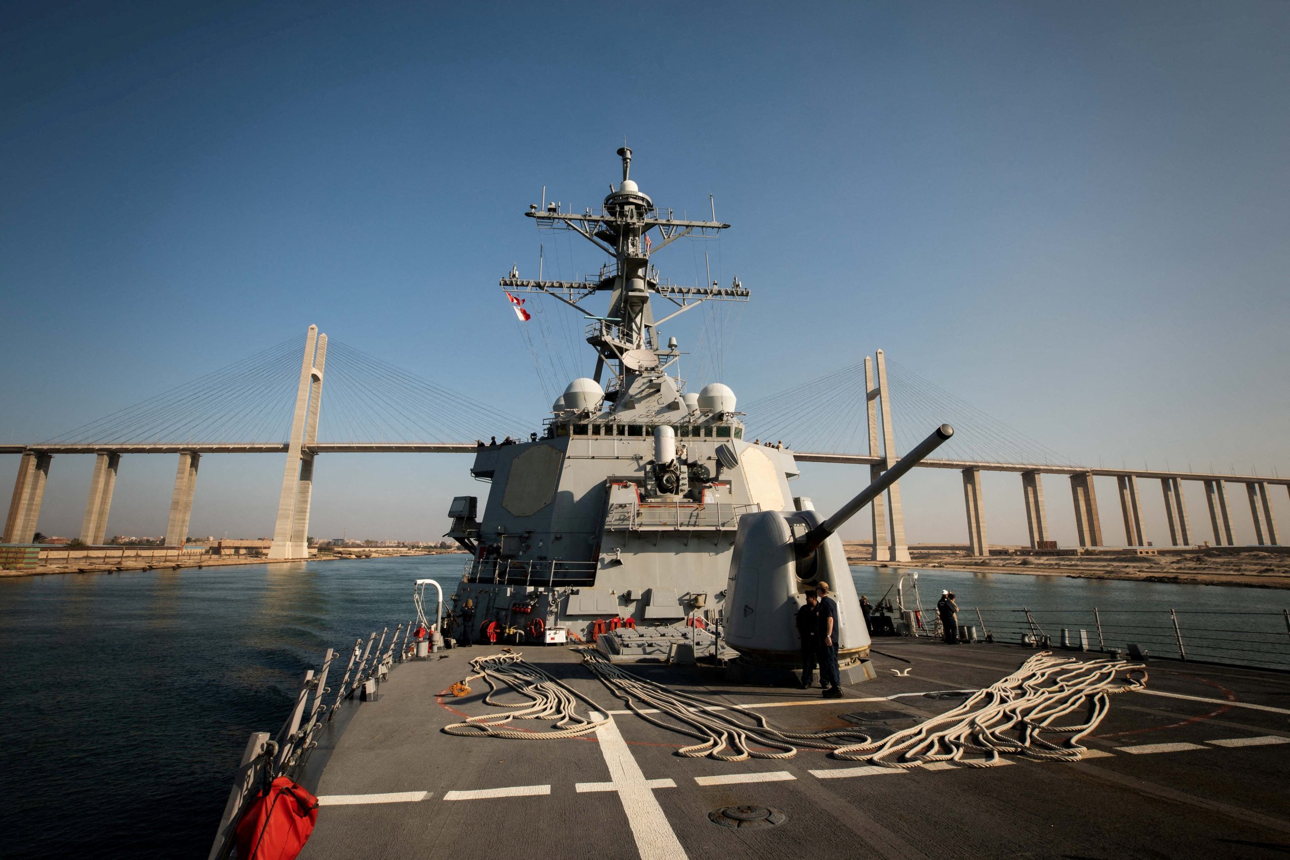 FILE PHOTO: U.S. Navy Arleigh Burke-class guided-missile destroyer USS Carney transits the Suez Canal