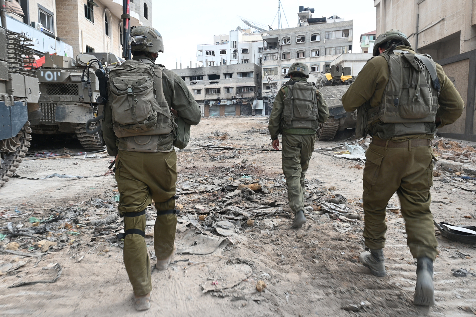 صحيفة هآرتس وصفت طلبات حماس في جولة المفاوضات لأجل غزة مرتفعة للغاية وإقرارها يستدعي اعترافا بالفشل والهزيمة