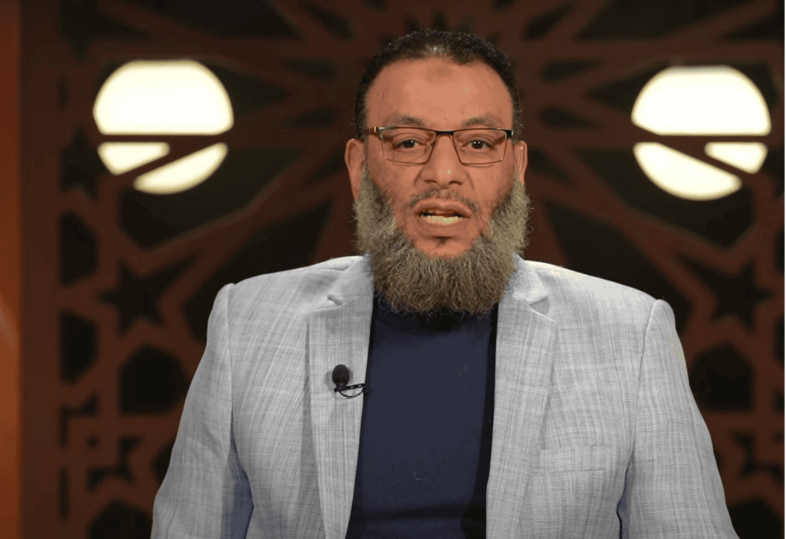 "ليسوا من القوات المسلحة اليمنية".. داعية مصري يحذر من استغلال حرب غزة لتلميع الحوثيين