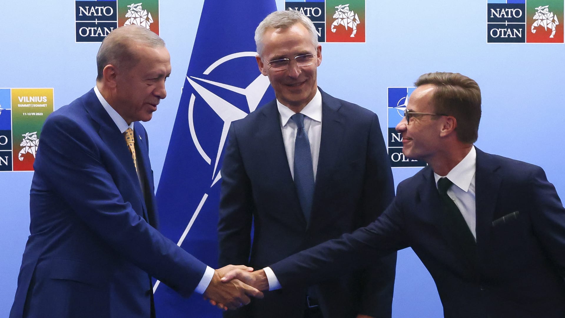 موافقة البرلمان التركي على انضمام السويد لحلف الناتو