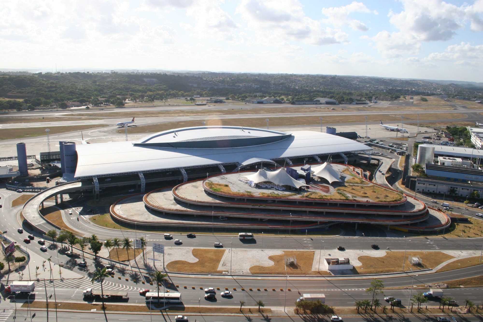 مطار ريسيفي جوارارابيس جيلبرتو فريري