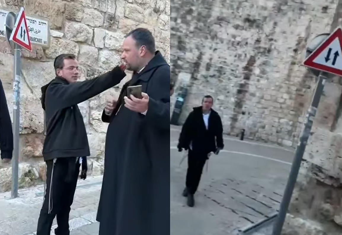 اعتداءات متكررة في القدس المحتلة.. بصاق وشتم مستوطنين على رجل دين مسيحي