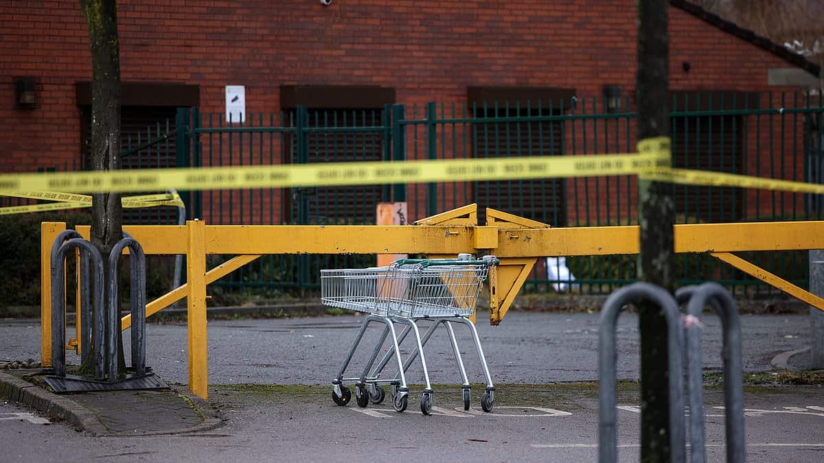 موقع اغتصاب 4 فتية لفتاة 