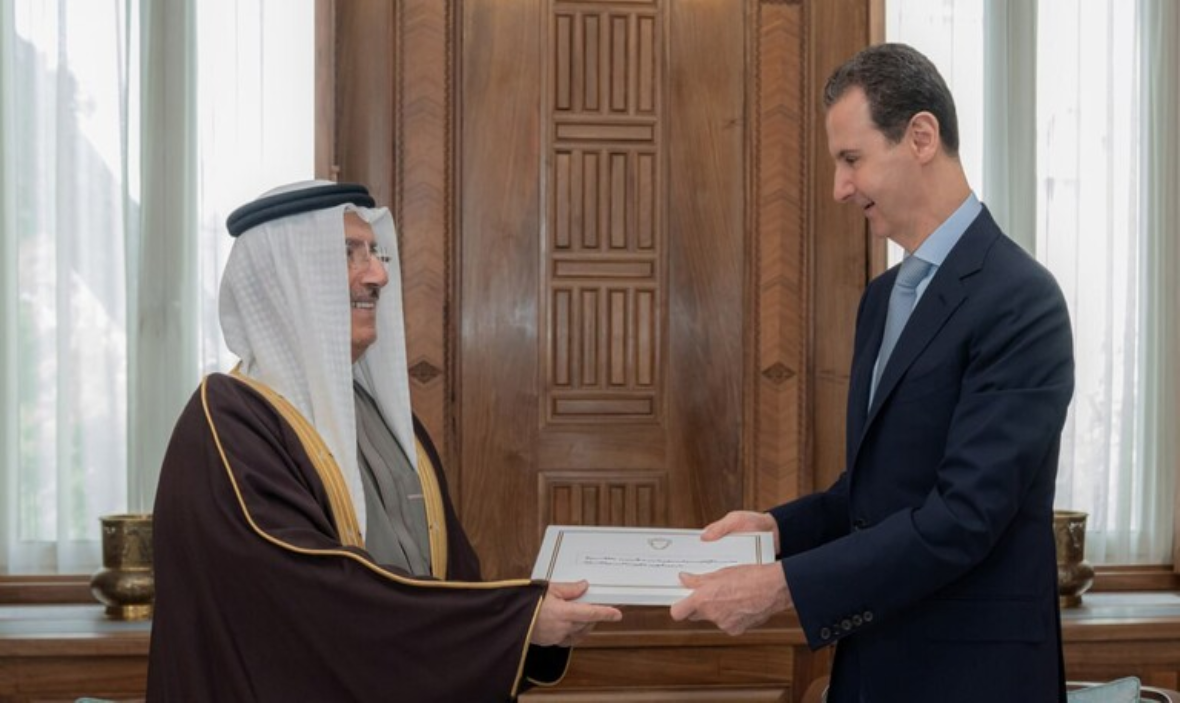الأسد يتسلم دعوة من ملك البحرين للمشاركة في القمة العربية المقبلة