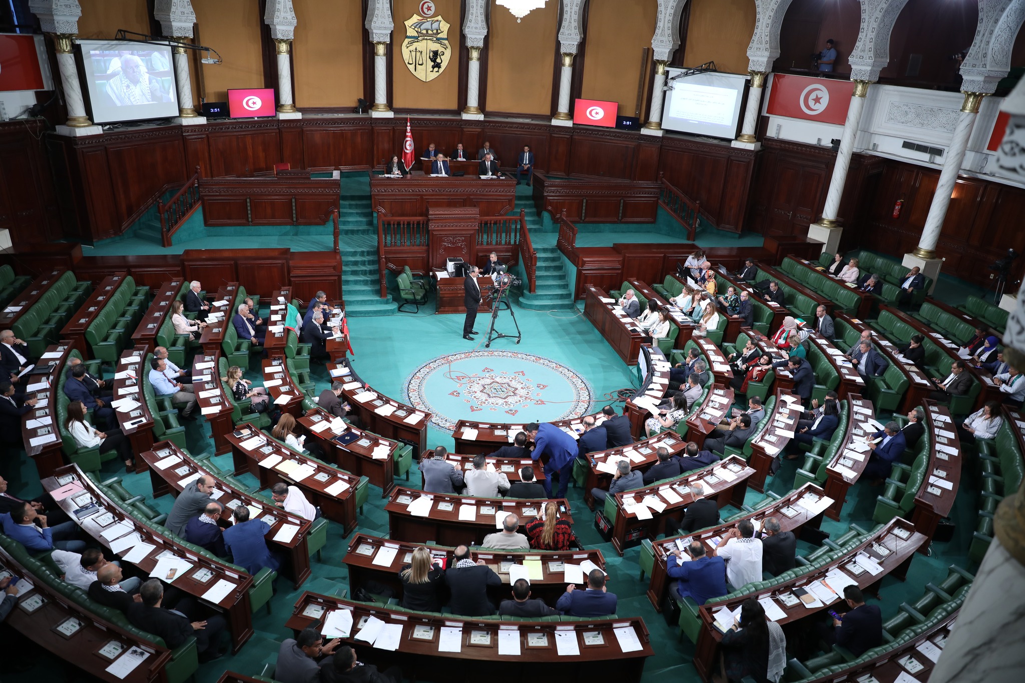 لماذا منع البرلمان التونسي فتح فرع لصندوق قطر للتنمية رغم الضائقة المالية؟
