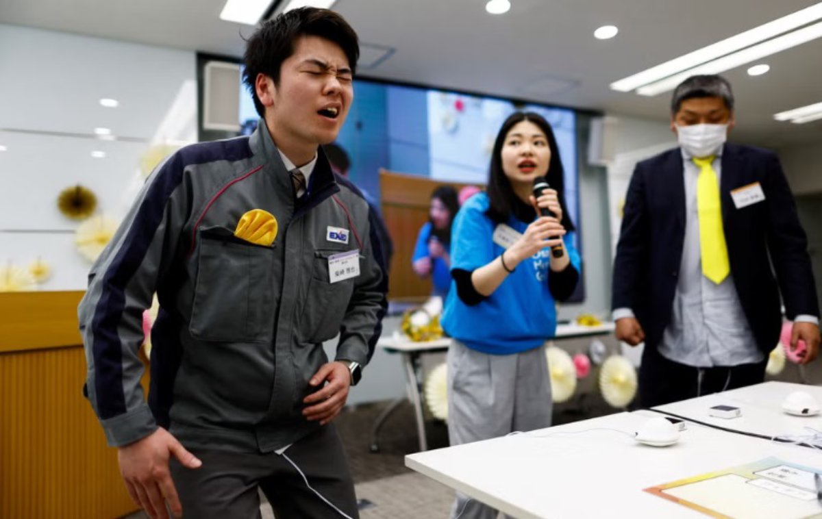 شركة يابانية تخضع موظفيها لآلام الحيض